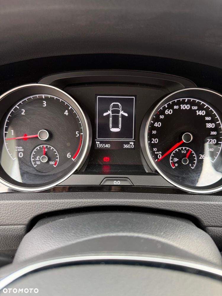 Volkswagen Golf 2.0 TDI Join - 11