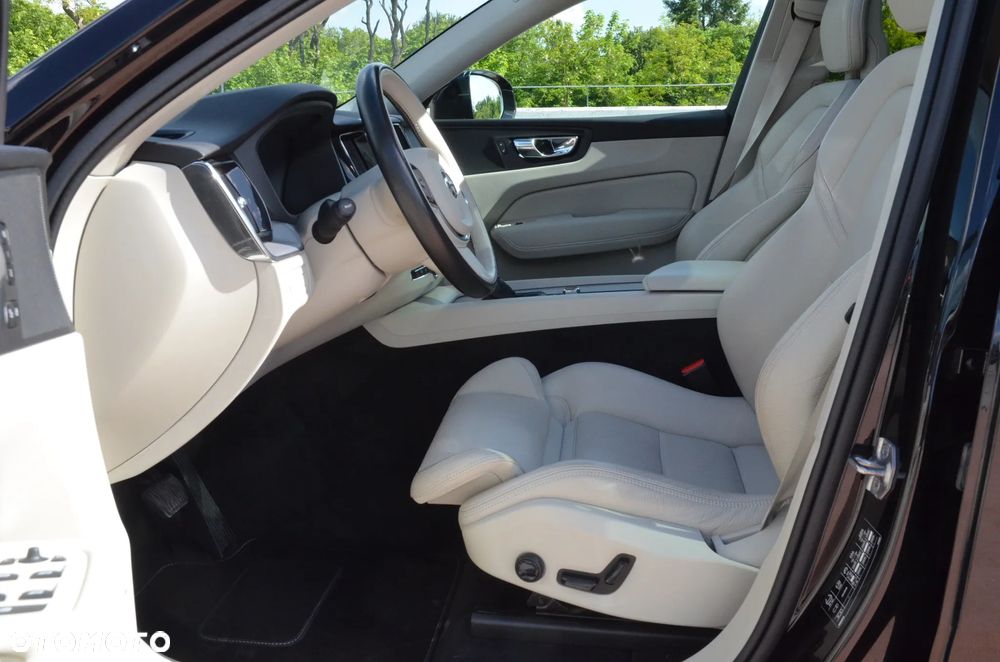 Volvo XC 60 T5 AWD Inscription - 15