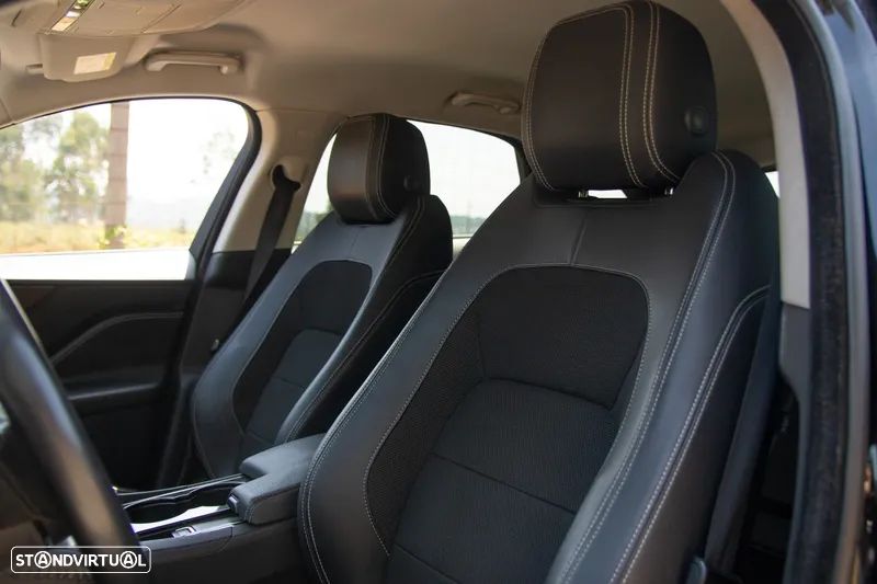 Jaguar F-Pace 20d R-Sport - 14