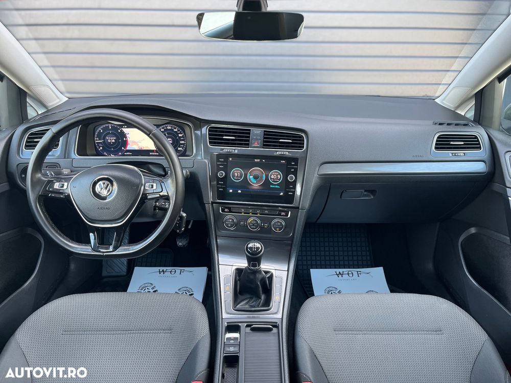 Volkswagen Golf 1.6 TDI BlueMotion Technology Comfortline - 30