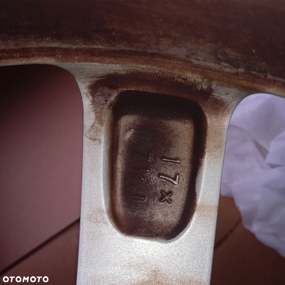 Felga aluminiowa Toyota Camry VIII 17x7.5 ET45 5x114,3 - 4