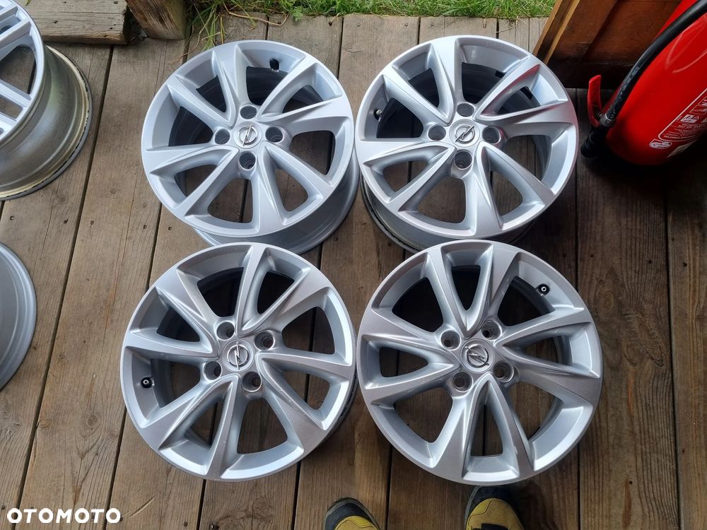 OPEL CORSA F alu 6,5X16 ET38 4X108 bdb stan - 1