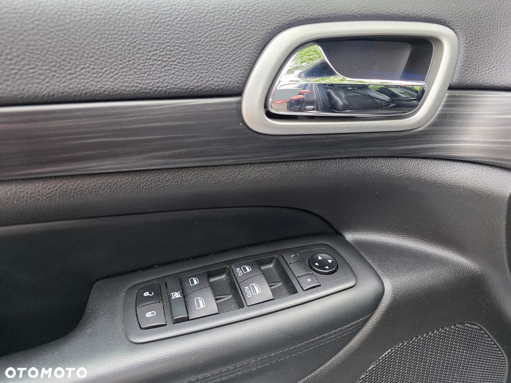 Jeep Grand Cherokee 3.6 V6 Summit - 6