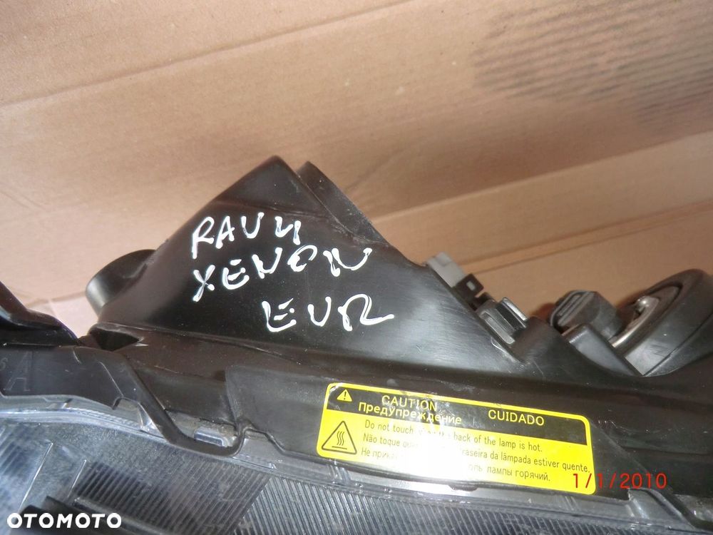 TOYOTA RAV4 IV LAMPA XENON PRAWA PRZEDNIA STAN BDB - 3