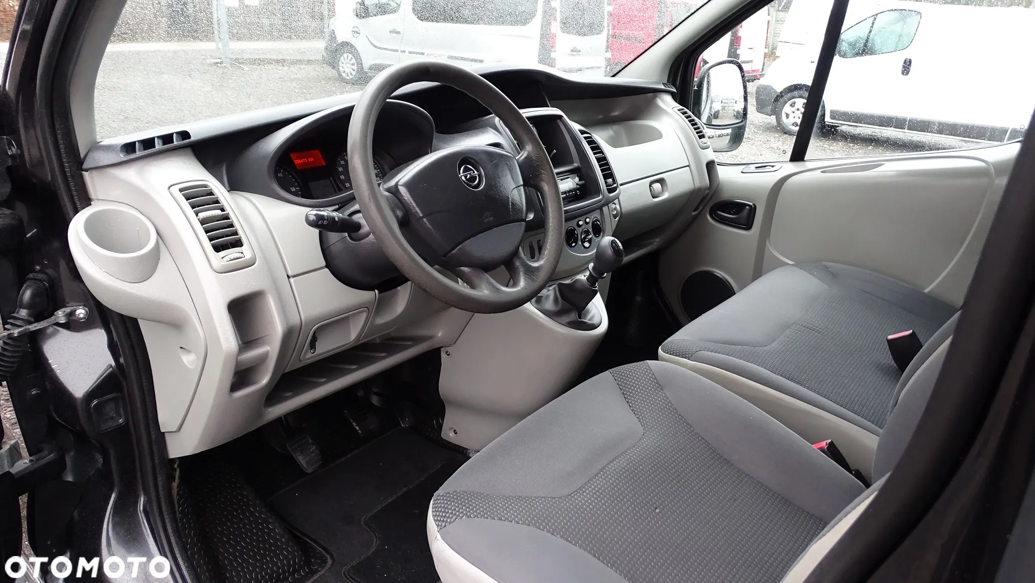 Opel VIVARO 2.0CDTI*115KM*2012 - 8