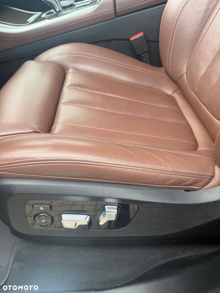 BMW X5 xDrive30d mHEV - 11