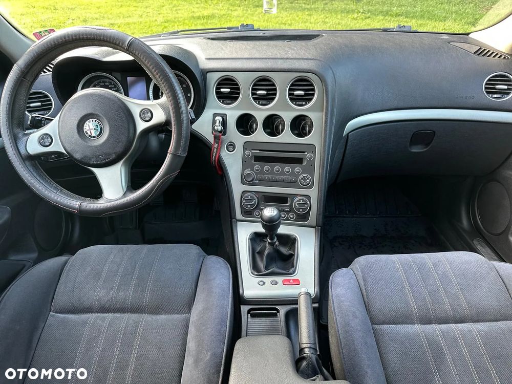 Alfa Romeo 159 - 15