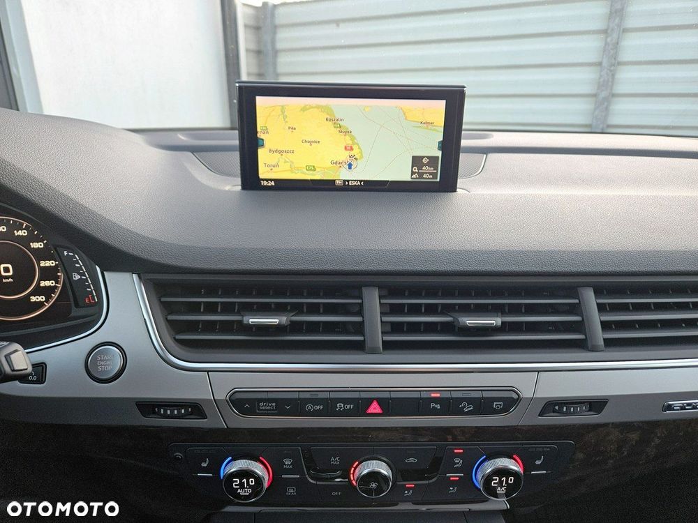 Audi Q7 - 30
