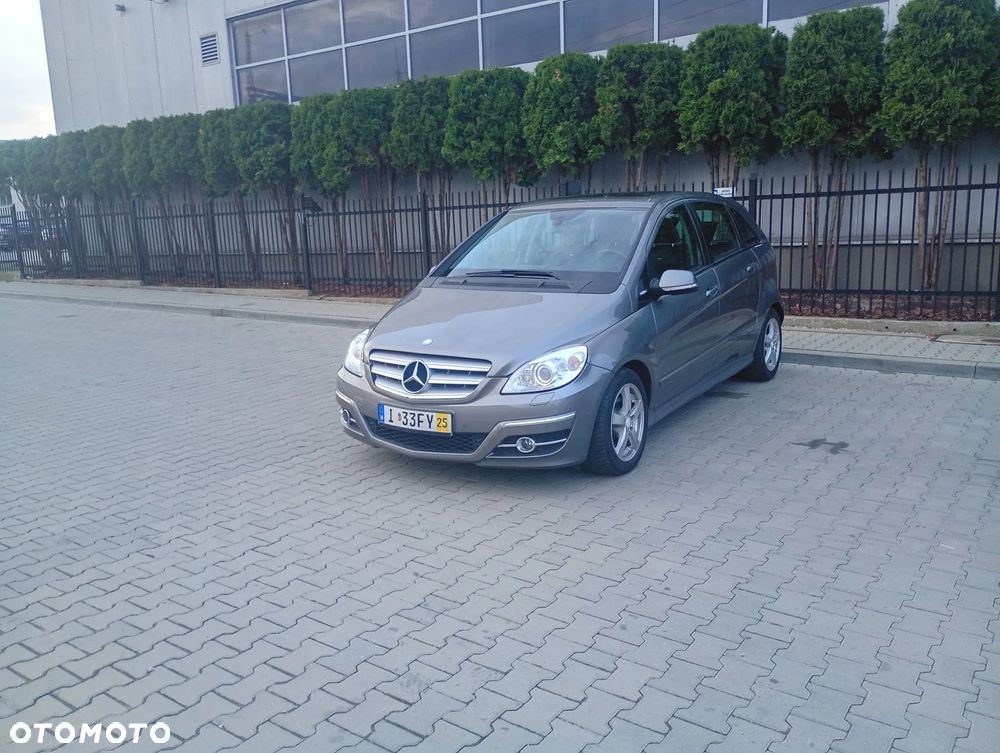 Mercedes-Benz Klasa B 200 CDI Autotronic Grand Edition - 5