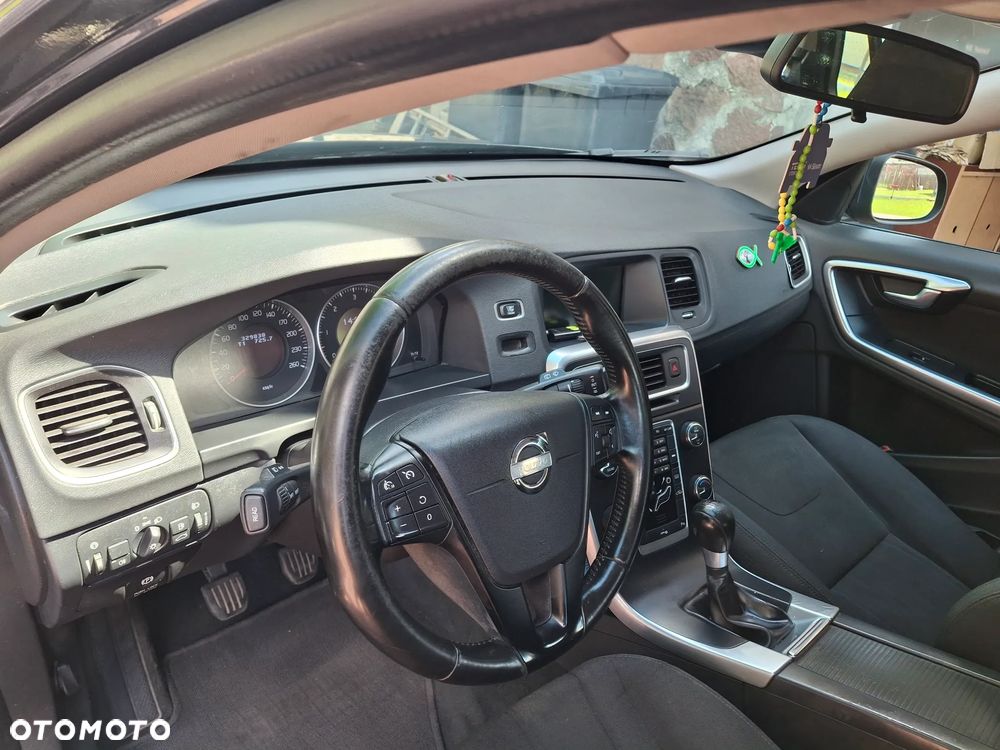 Volvo V60 D4 Edition - 7