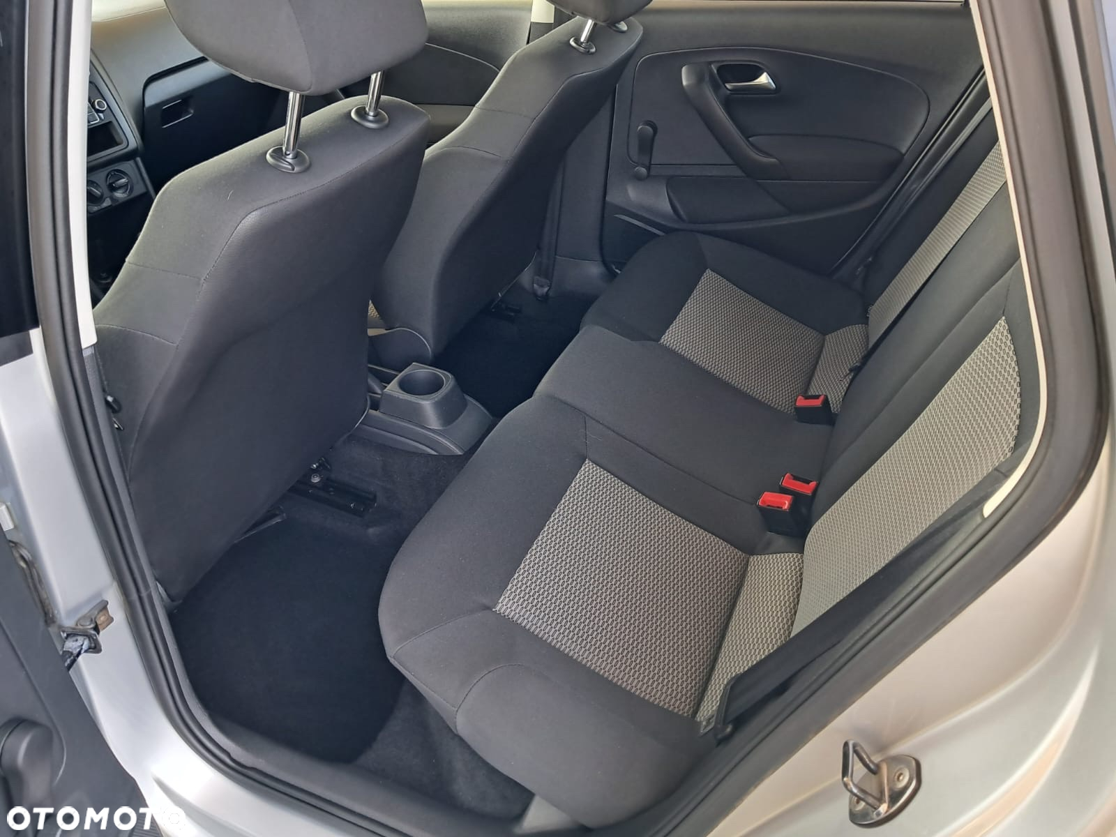 Volkswagen Polo 1.6 TDI DPF Comfortline - 13