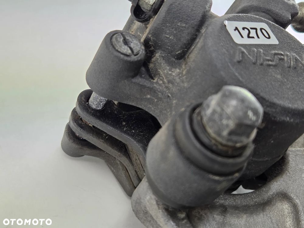 SUZUKI GW 250 INAZUMA ZACISK HAMULCA TYŁ - 3