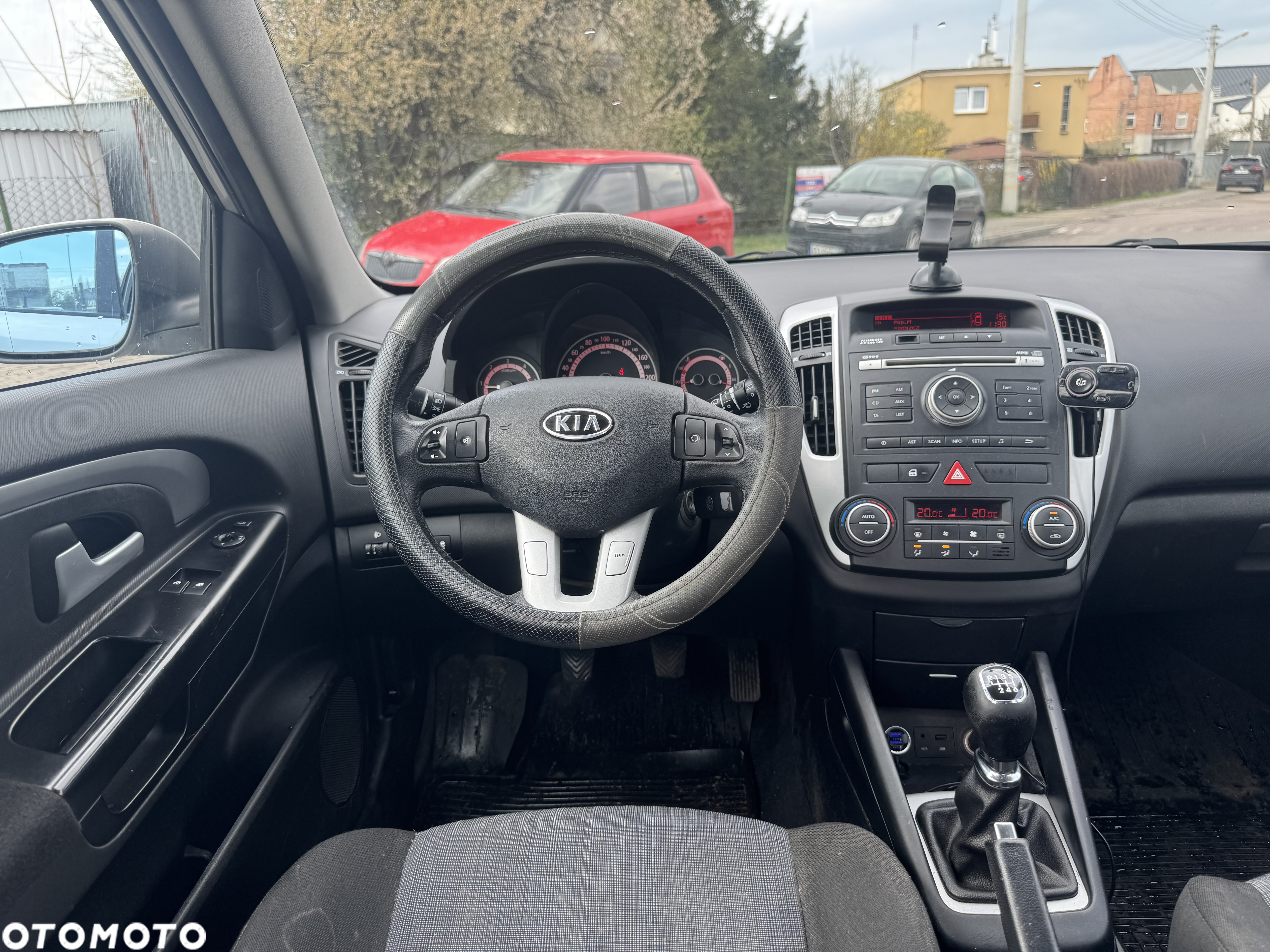Kia Ceed 1.6 CRDi 90 Spirit - 25