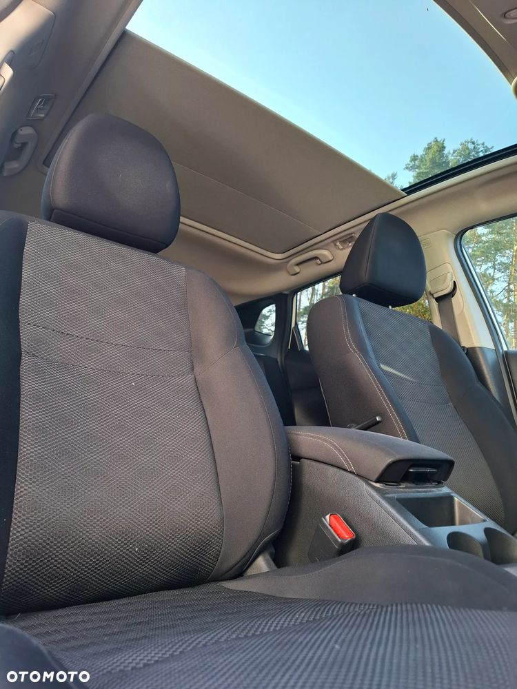 Nissan Qashqai ver-1-2-dig--t-acenta-eu6 - 13