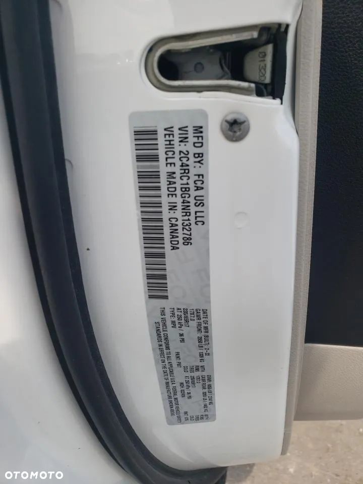 Chrysler Pacifica - 13