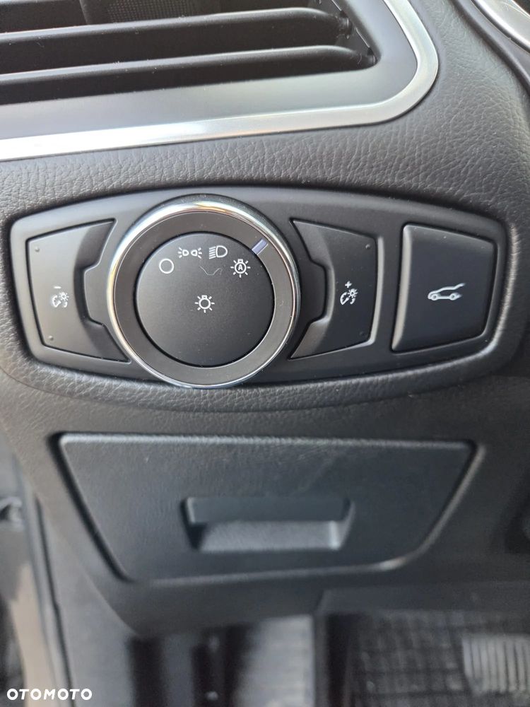 Ford Edge - 27