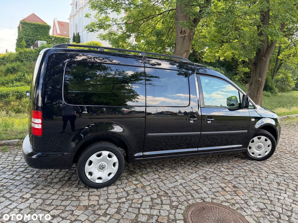Volkswagen Caddy Maxi Comfortline BMT - 17