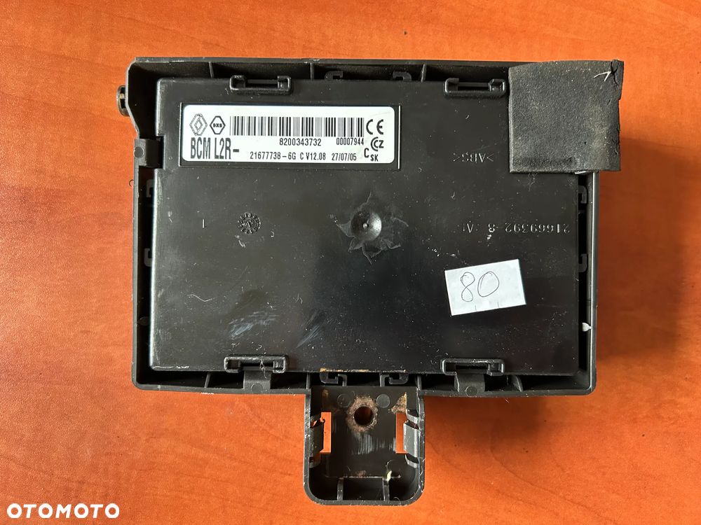 MODUŁ BCM SKRZYNKA RENAULT CLIO III 8200343732 - 2