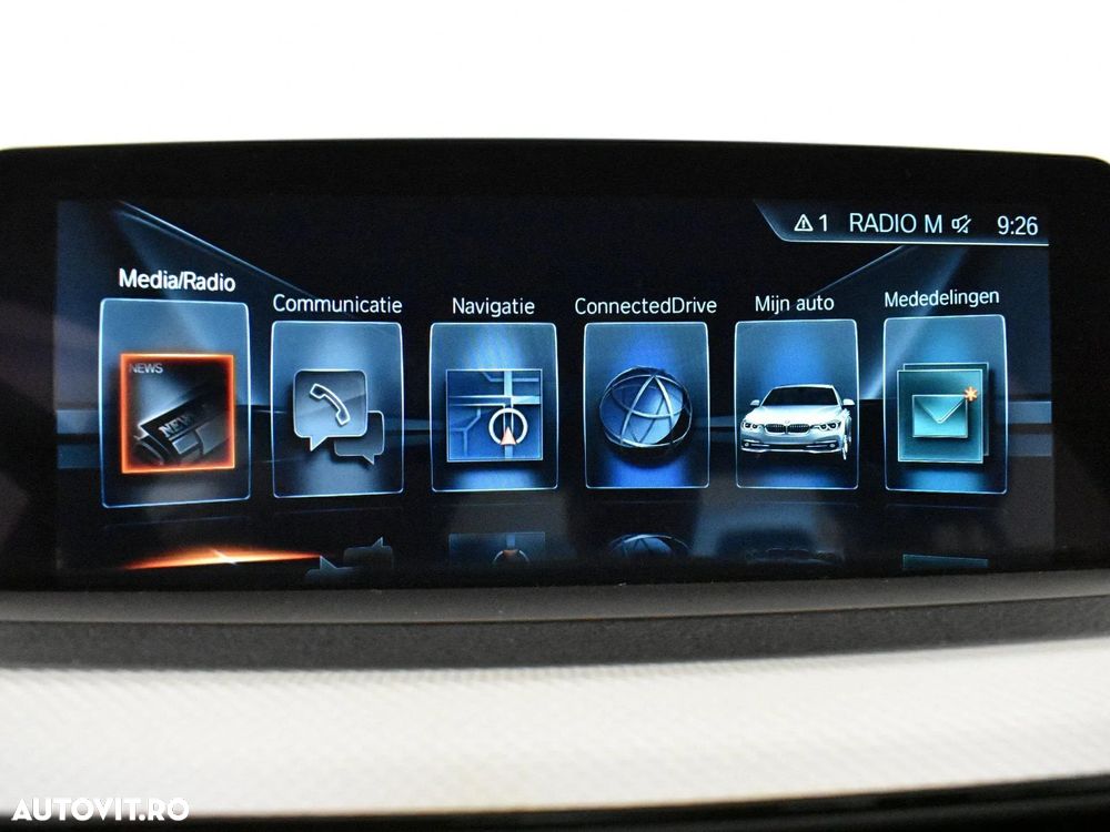 BMW Seria 3 320d M Sport - 12