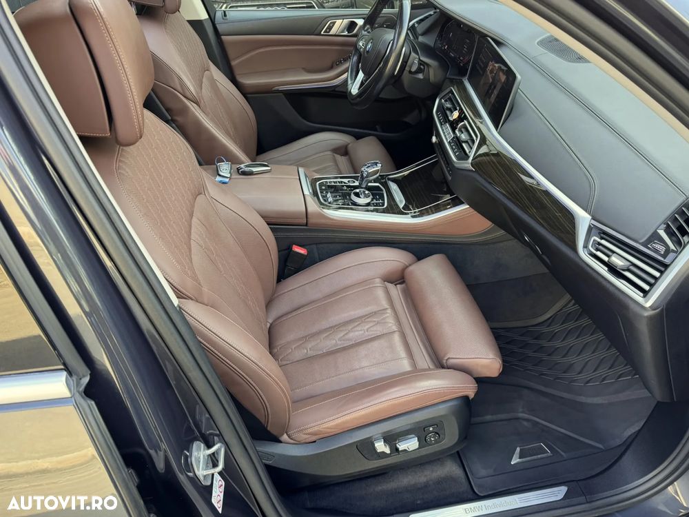 BMW X5 xDrive30d xLine - 26