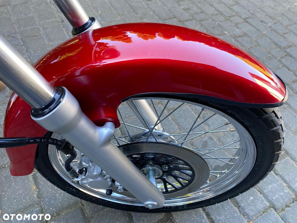 Suzuki Intruder - 14