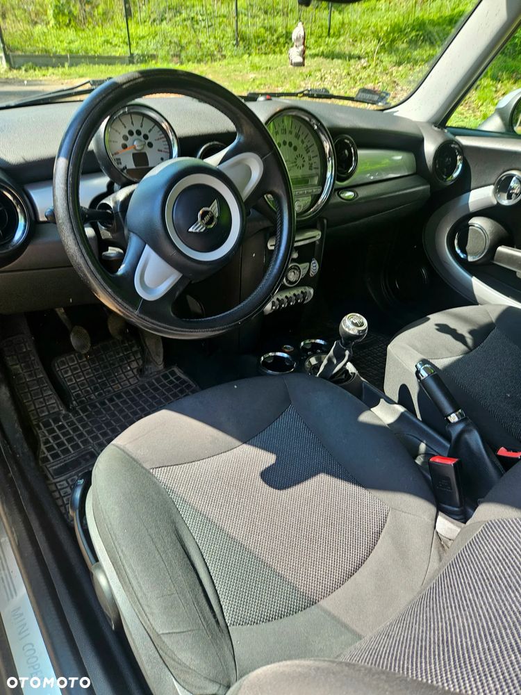 MINI Clubman Cooper - 16