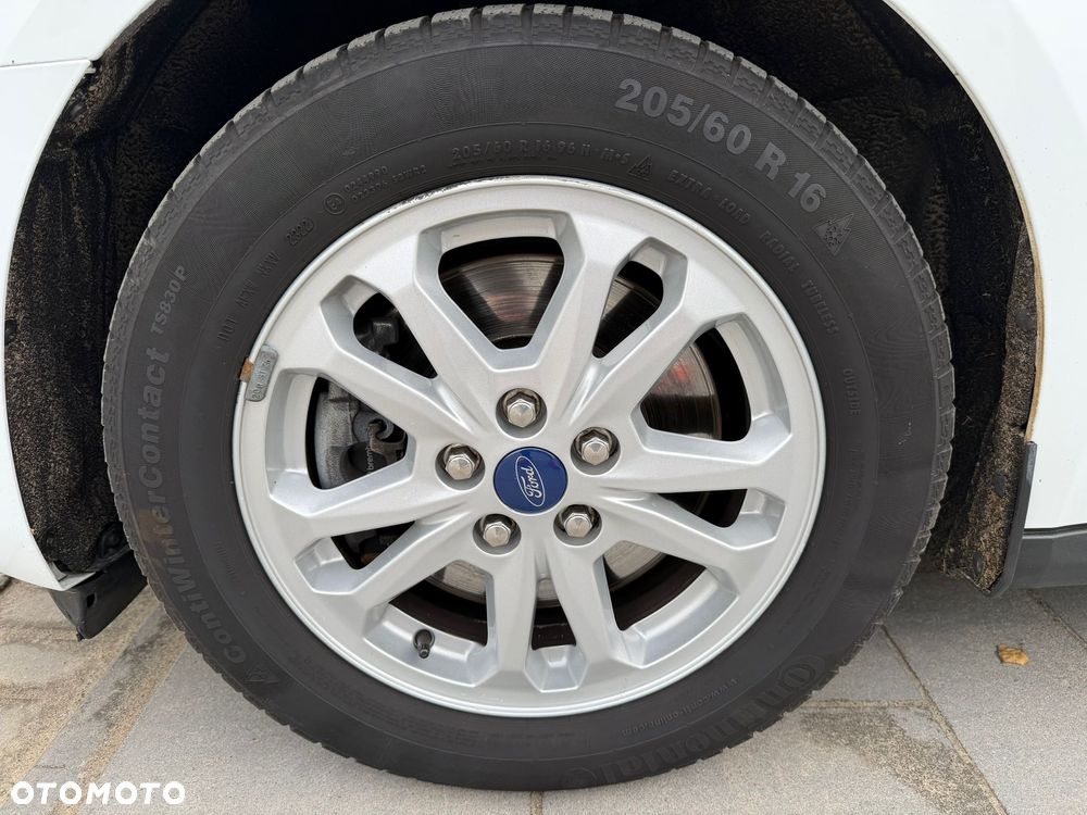 Ford Tourneo Connect - 14