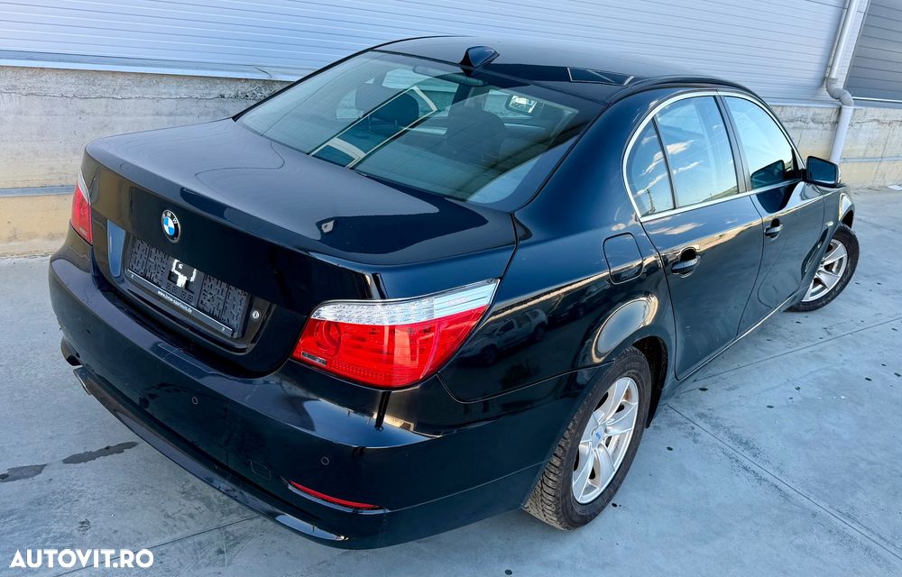 BMW Seria 5 520d Aut. Edition Exclusive - 22