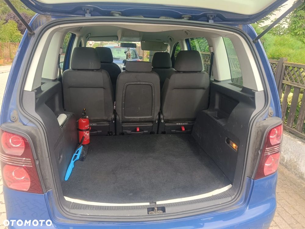 Volkswagen Touran 1.6 Trendline - 8