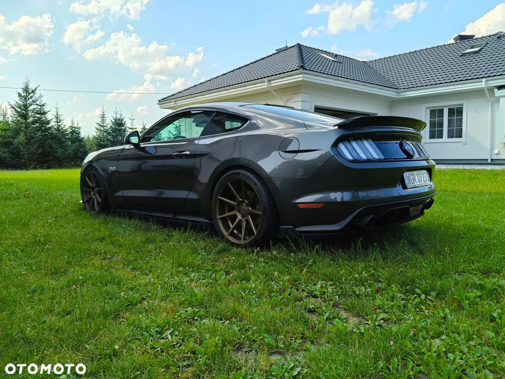 Ford Mustang 5.0 V8 GT - 7
