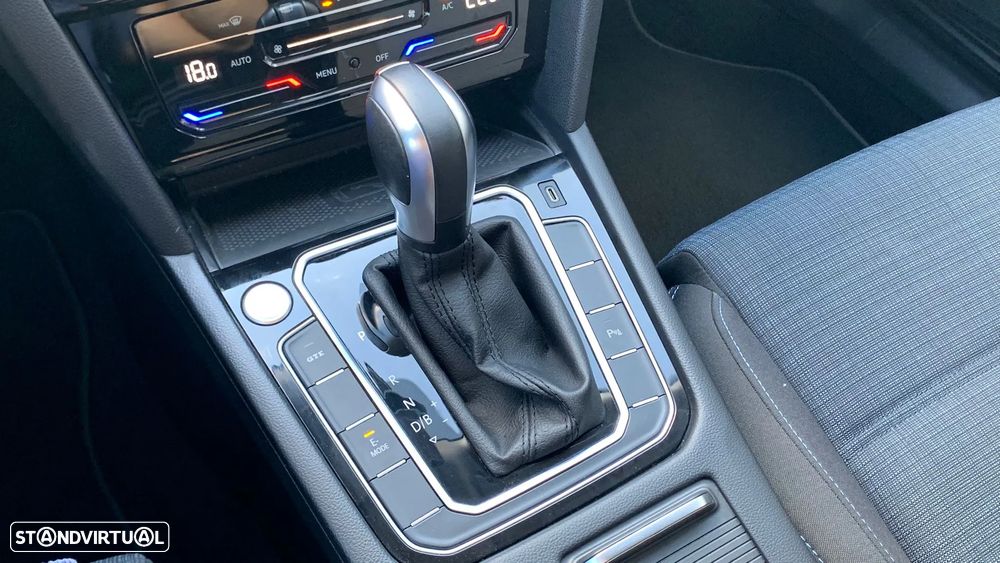 VW Passat Variant 1.4 TSI Plug-In-Hybrid DSG GTE - 12