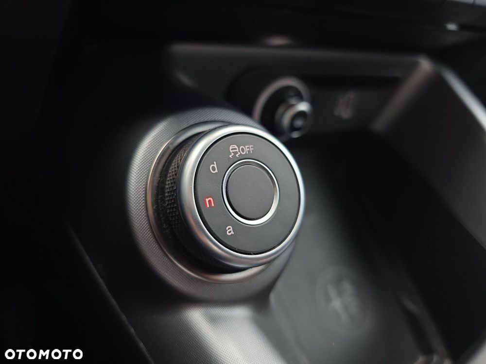 Alfa Romeo Tonale 1.5 T4 GSE mHEV Sprint DCT - 25