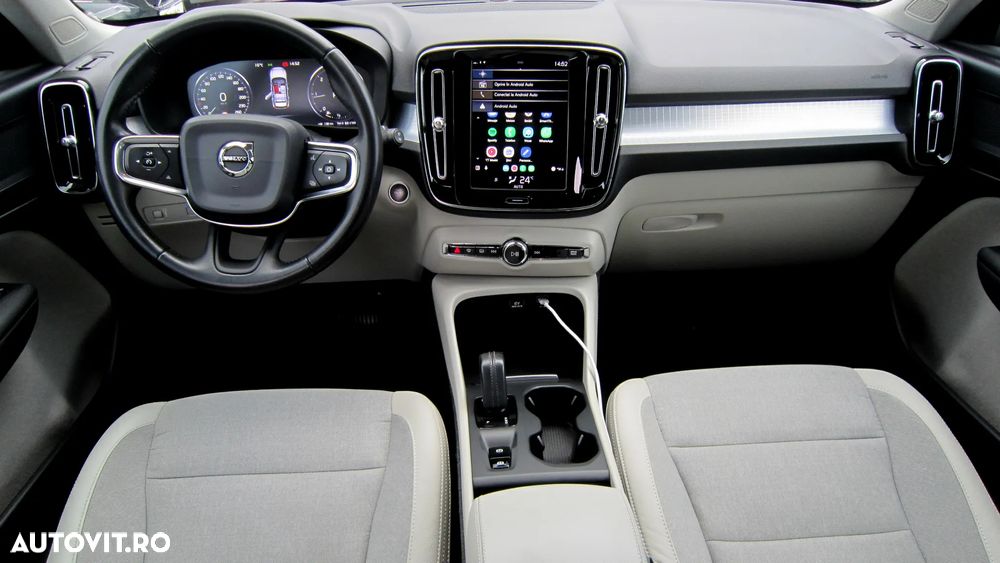 Volvo XC 40 D3 AWD Geartronic Momentum - 5