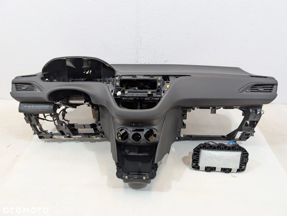 PEUGEOT 208 I 2008 I KONSOLA DESKA ROZDZIELCZA ORYGINAŁ AIRBAG - 2