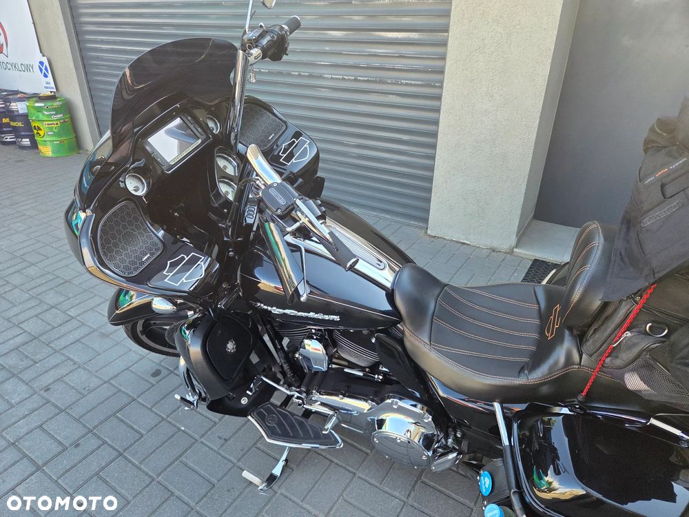 Harley-Davidson Touring Road Glide - 6