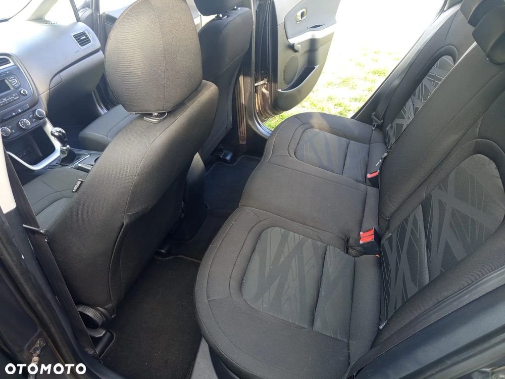 Kia Ceed 1.6 Crdi Comfort + - 30