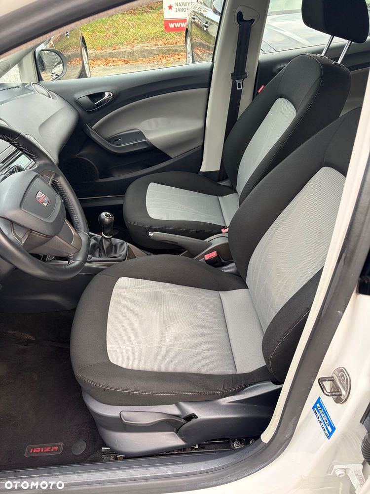 Seat Ibiza 1.2 TSI (Ecomotive) Start & Stop Style - 25