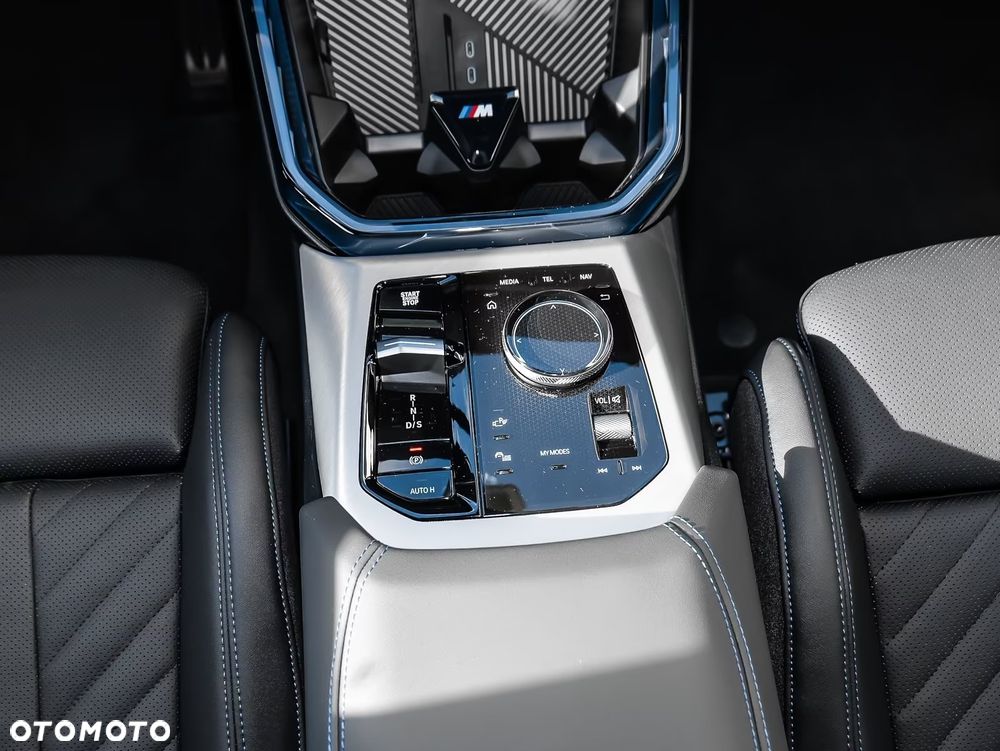 BMW X3 xDrive20d mHEV - 12