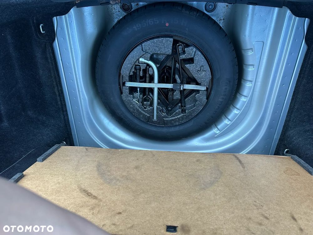 Skoda Octavia 1.6 TDI Active - 16