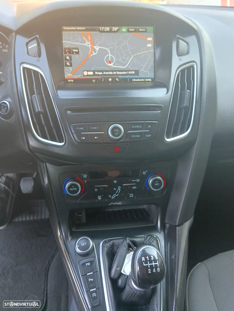 Ford Focus SW 1.0 SCTi Titanium Best - 15