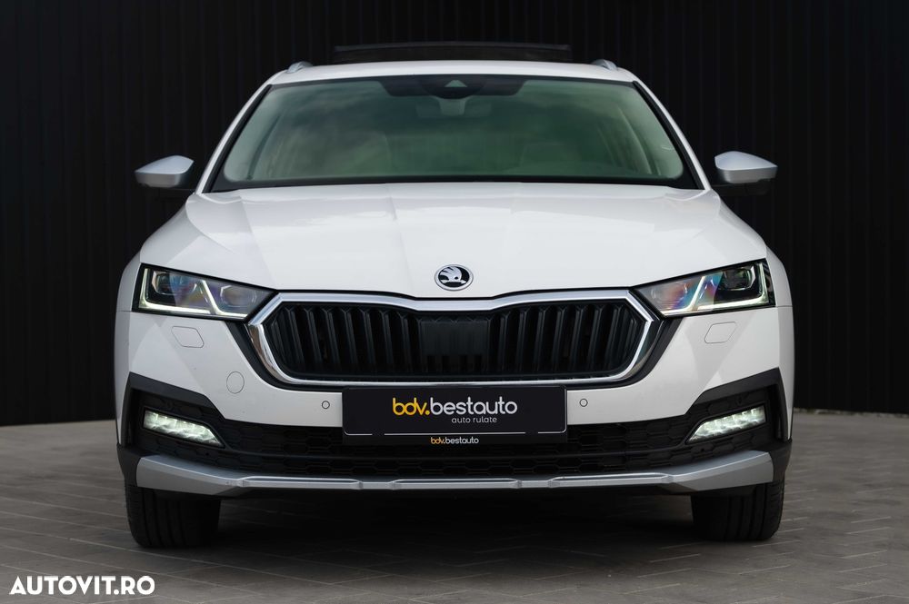 Skoda Octavia 2.0 TDI DSG 4X4 Scout - 4