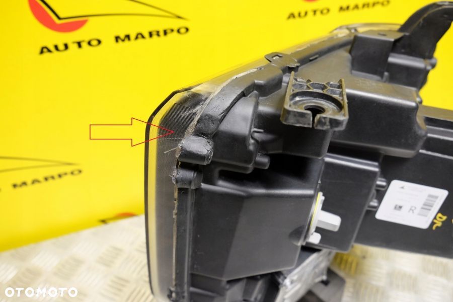 GMC SIERRA 2016-2018 REFLEKTOR LAMPA XENON R USA - 9