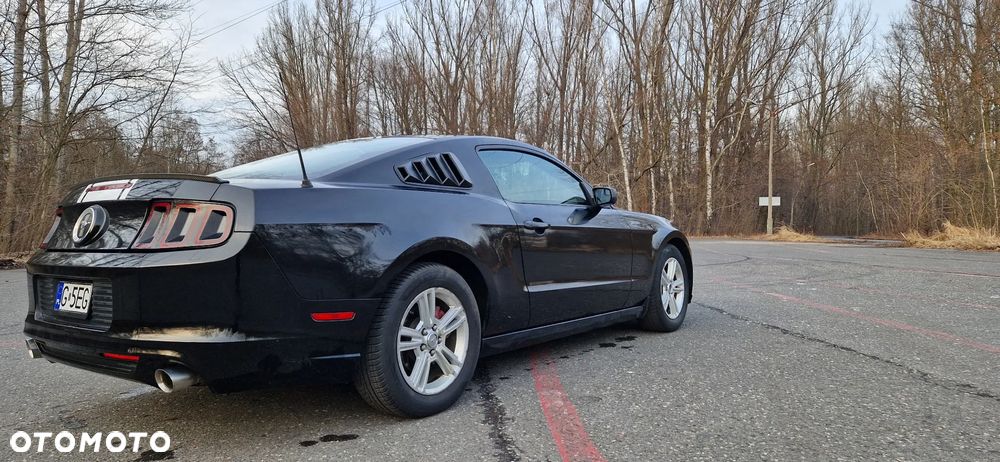 Ford Mustang 3.7 V6 - 12