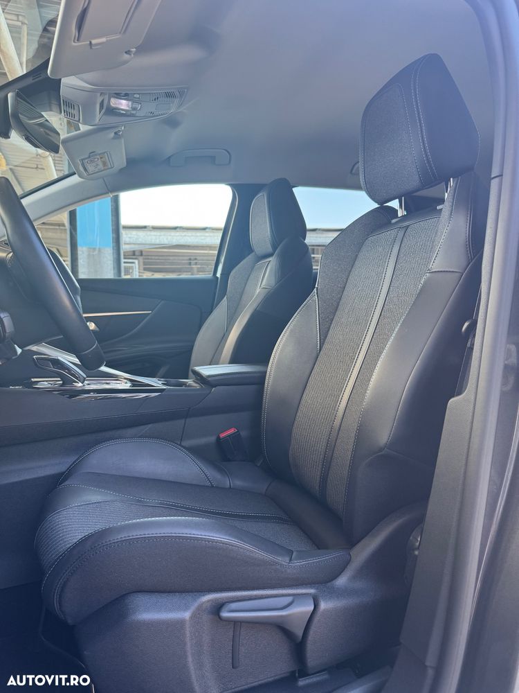 Peugeot 3008 Plug-In Hybrid 225 e-EAT8 Allure Pack - 14
