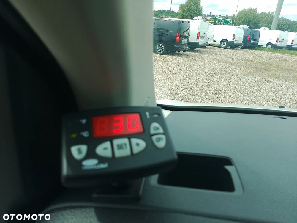 Fiat Scudo Vivaro Proace Jumpy Expert L3 Long Maxi Izoterma Chłodnia Mroźnia minus 20st 220V 3os 3Eupal - 35