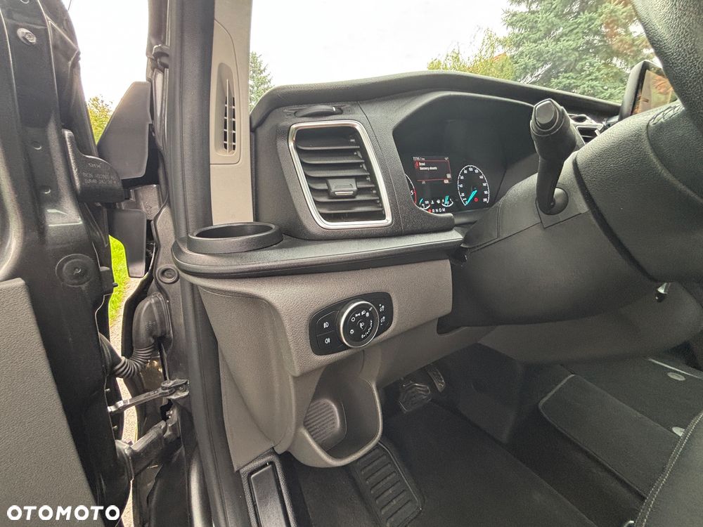 Ford Transit Custom 300 L2H1 LKW VA Autm Trend - 11