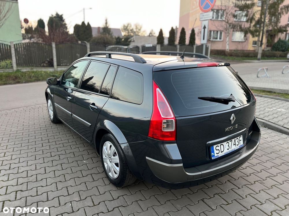 Renault Megane 1.6 Dynamique - 7