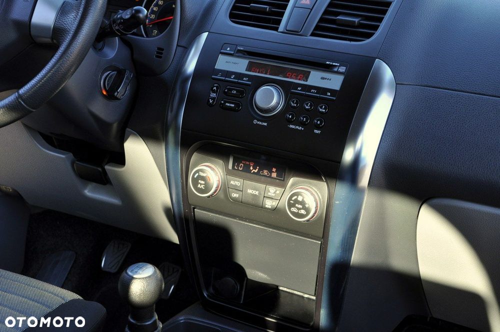 Suzuki SX4 - 27