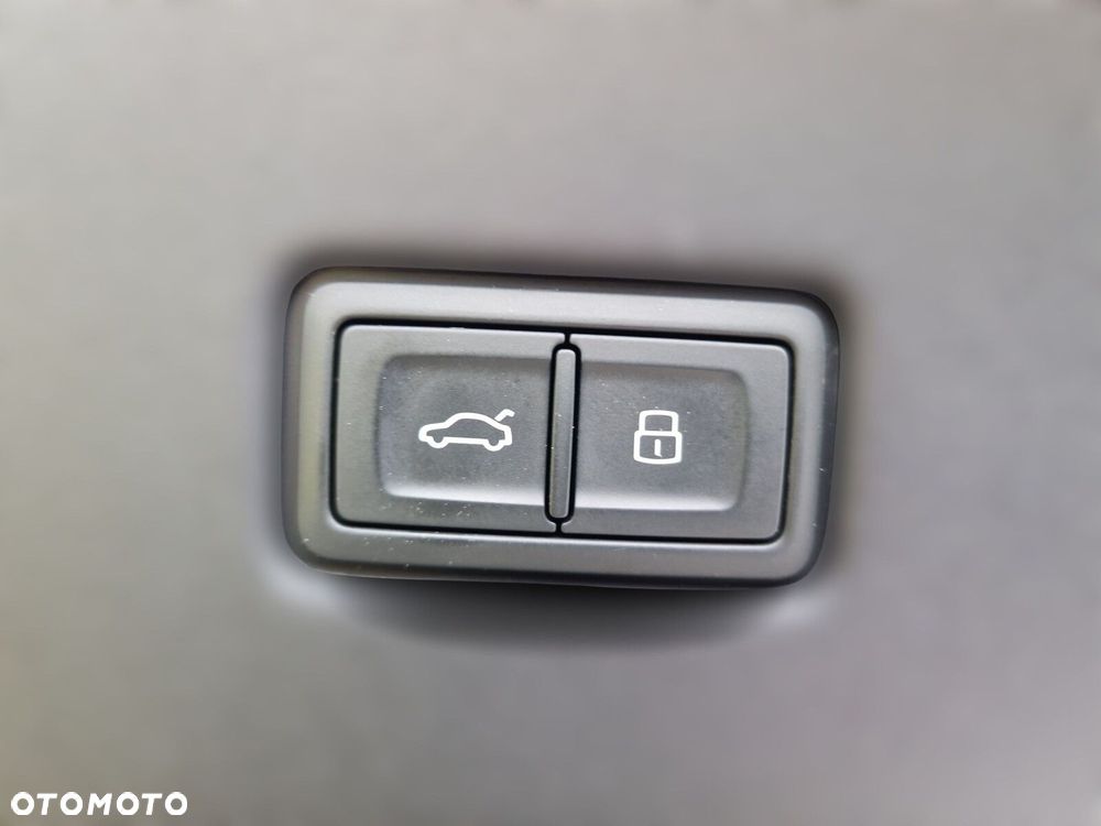 Audi SQ8 TFSI Quattro Tiptronic - 29