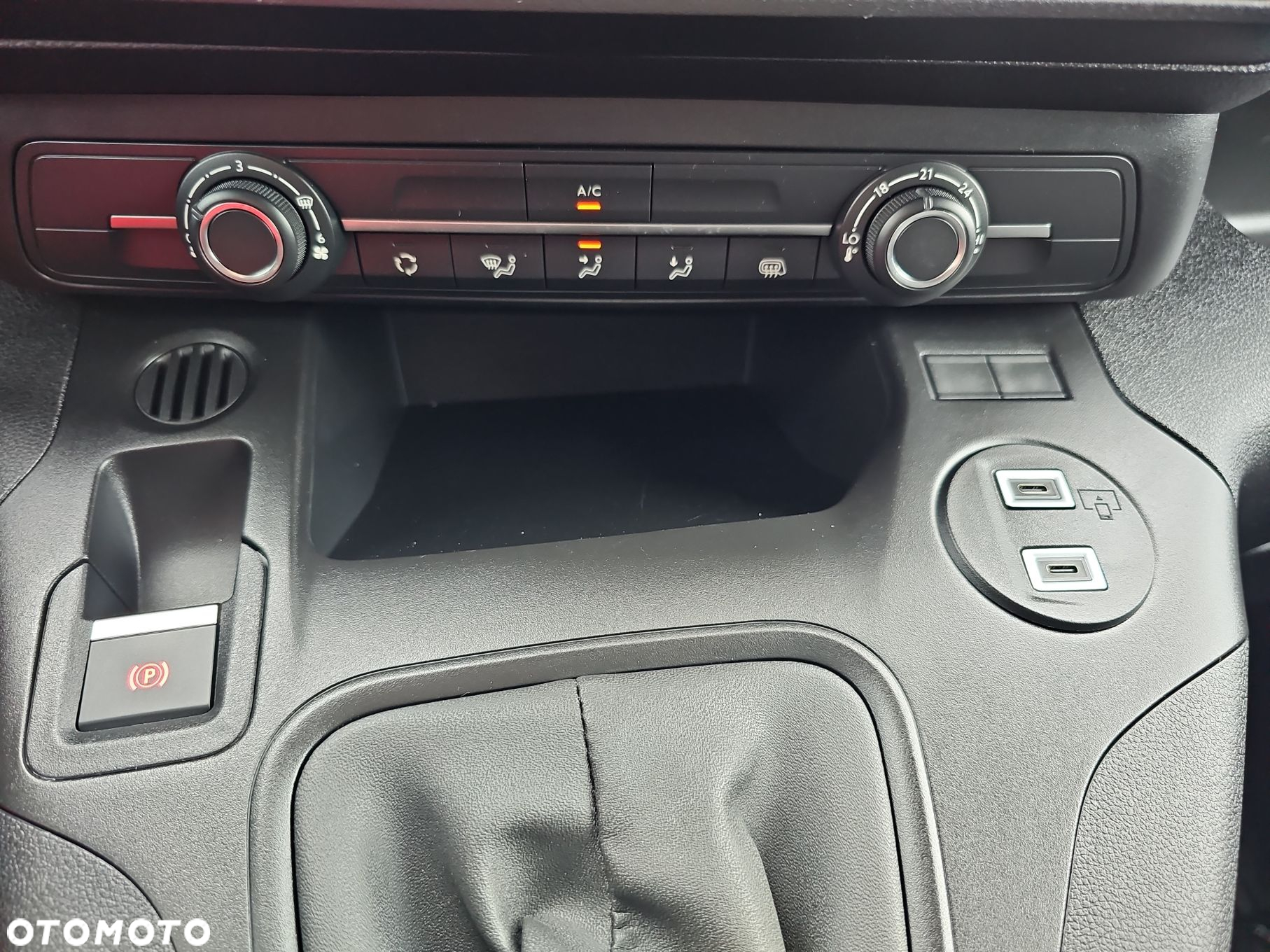 Toyota PROACE CITY - 14